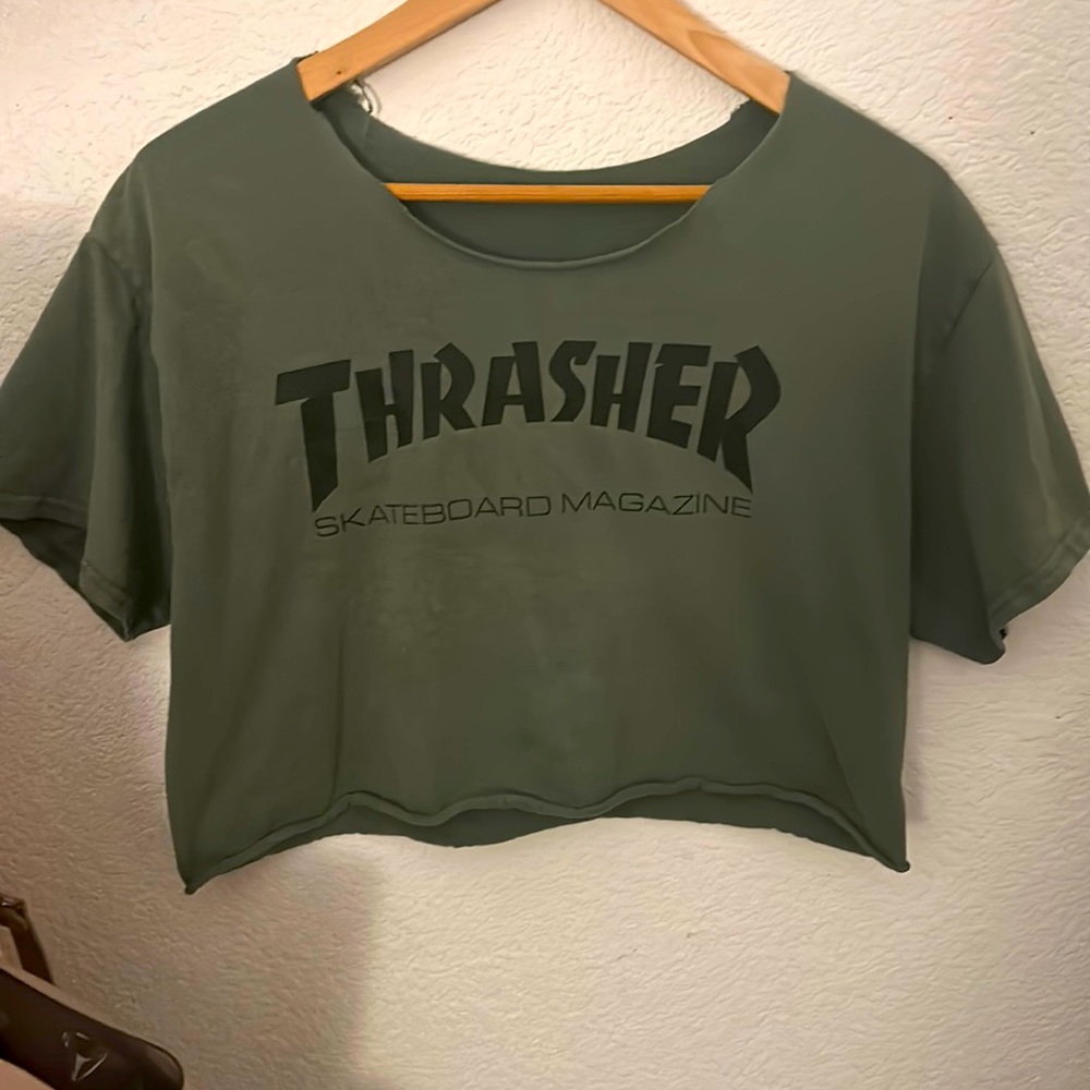 Crop cute skate top